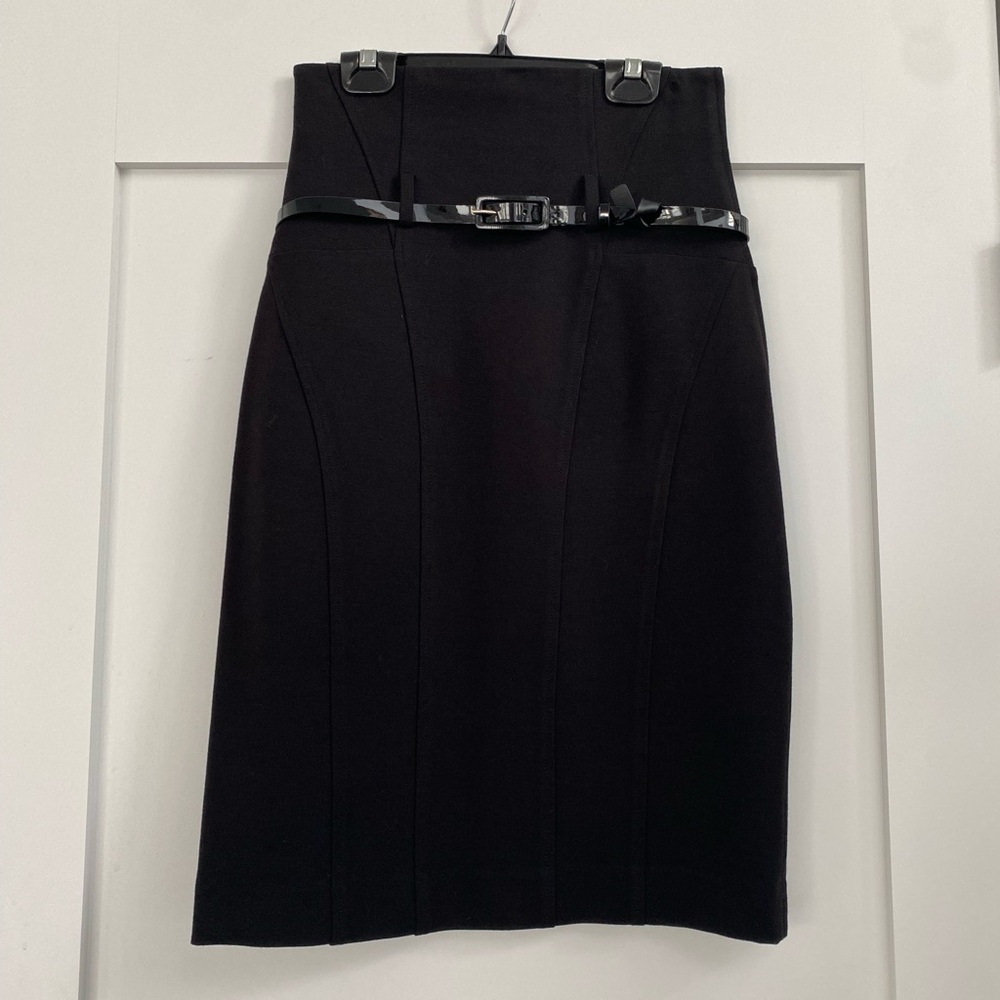 DEPT high waisted skirt, black, patented leather belt